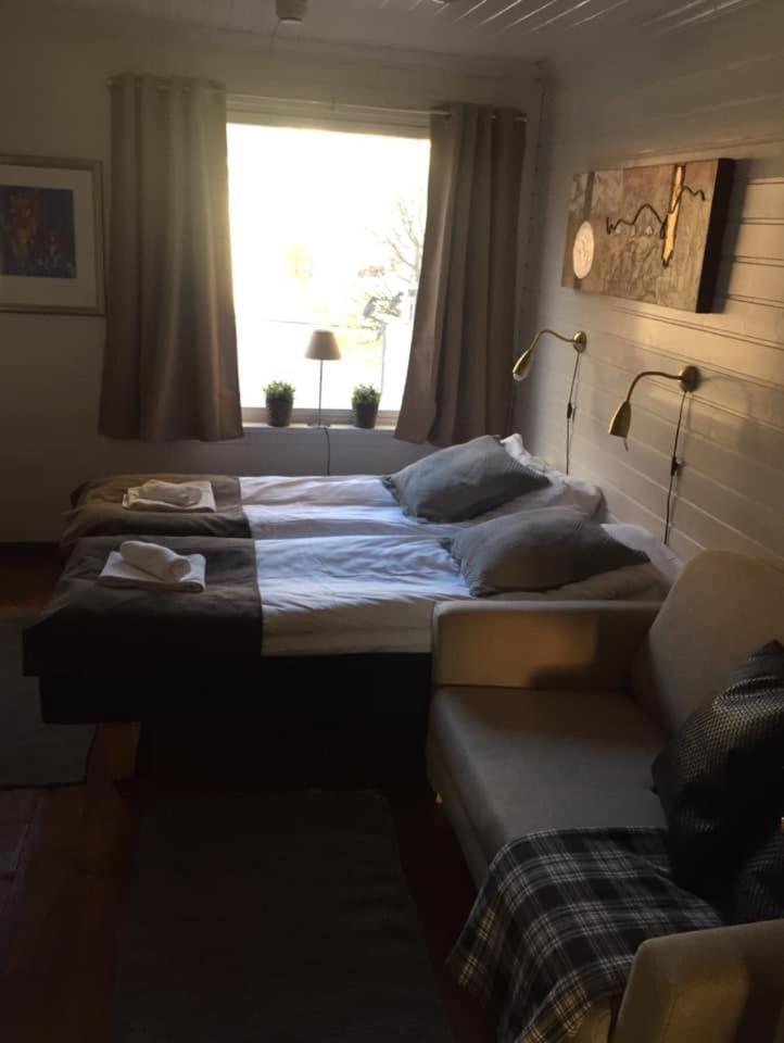 Stryn Kaffebar & Vertshus מראה חיצוני תמונה